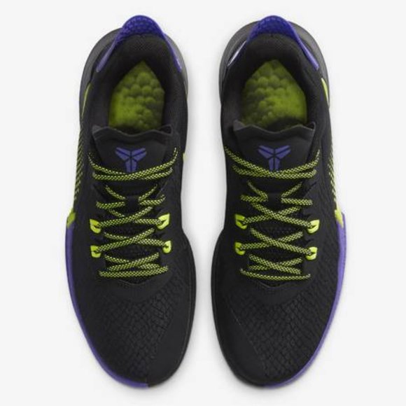 Nike Mamba Fury 'Lakers Away' Kobe Bryant Shoes - Picture 4 of 4